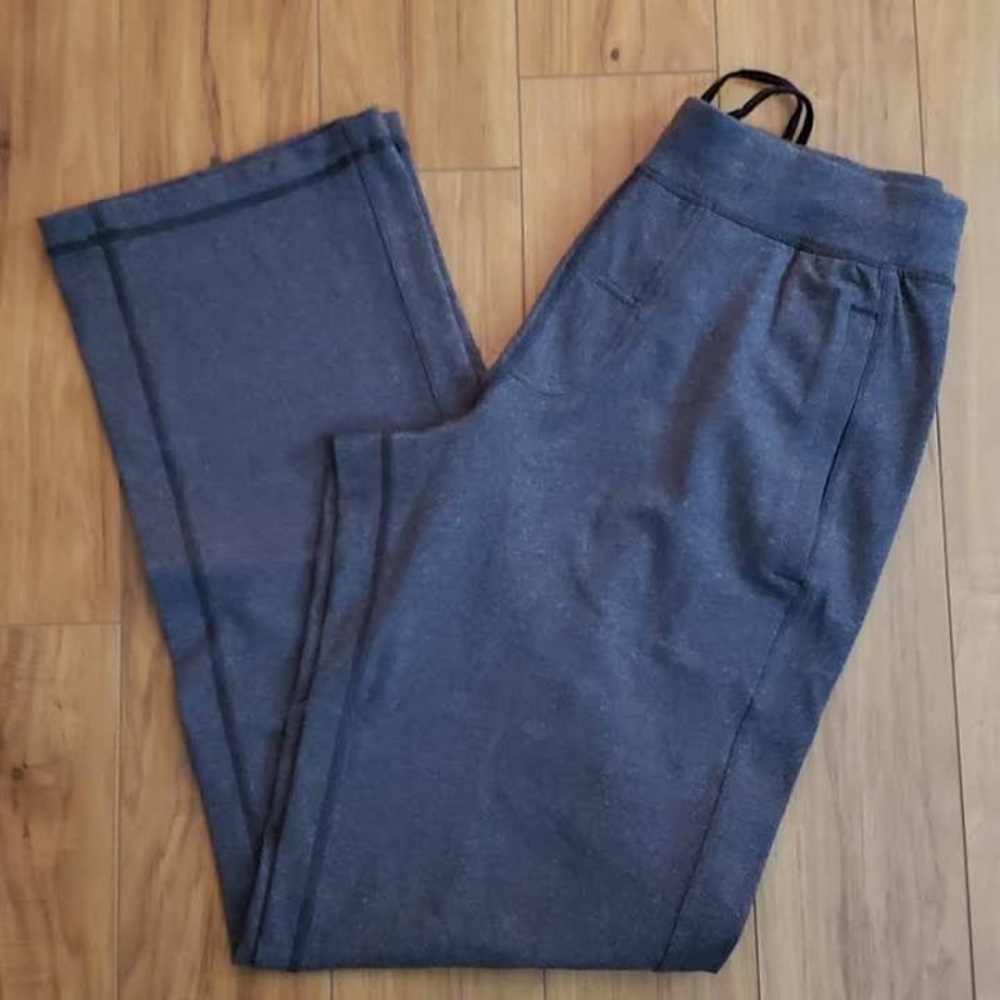 Men’s Lululemon Kung Fu Pant Medium